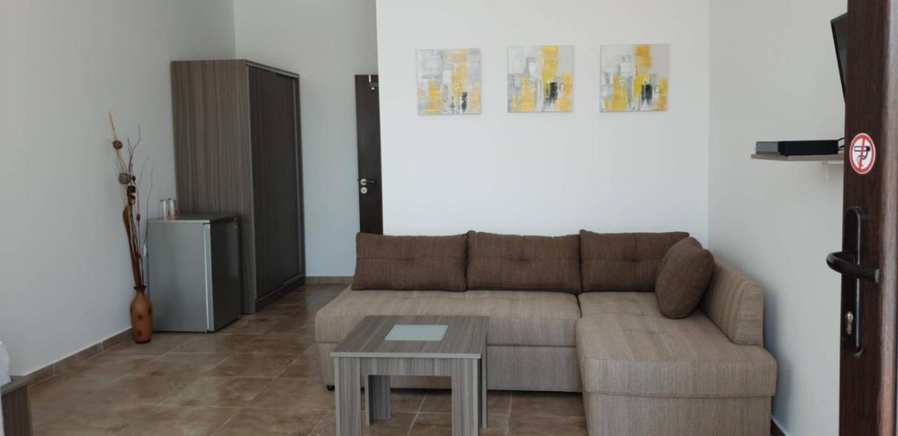St George Apartcomplex Shkorpilovtsi Zewnętrze zdjęcie